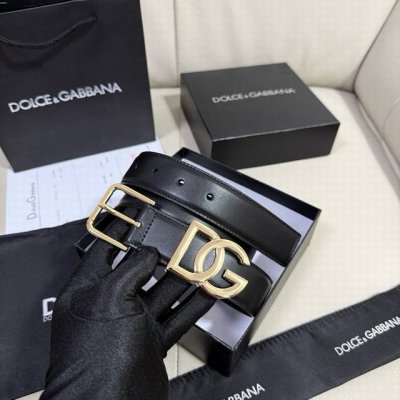 Dg，宽3.5Cm 杜嘉班纳 新款 小牛皮简约百搭腰带，Dolce&Gabbana Milano 针扣标牌装饰别具一格。
