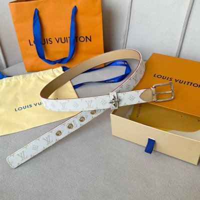 特 L0Uis Vuitt0N 今季新品 驴家女士原單腰帶寬度25毫米 定制牛仔布面搭配裸色小牛皮底 全新开模针扣 小花五金戒子效果 皮带穿孔饰有五金 经久耐用