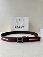 Bally 巴利 专柜同款 男士腰带 宽3.4Cm 这款选用反面进口牛皮精制而成 正面金属扣 简约百搭 可调式长度可轻松匹配完美尺寸