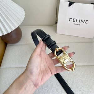 特 Celine猪鼻子凯旋门扣女士腰带 意大利进口双面小牛皮 树膏夹层搭配复古色铜扣 宽度2.5Cm