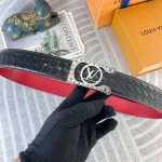 Lv 特种皮腰带系列 ，原厂五金精品不锈钢扣，手感柔软舒适 宽3.8Cm。