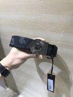 范思哲～专柜同款、实拍专柜官网，支持Nfc尺寸:38Mm，原版立体人头扣 美人头，极富设计美感 ，采用原版织物面料提花配制小牛皮，清晰美观，皮质软，手感舒适，档