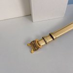 特 赛琳CELINE 头层牛皮革，纯铜金属件，宽度： 2.5厘米