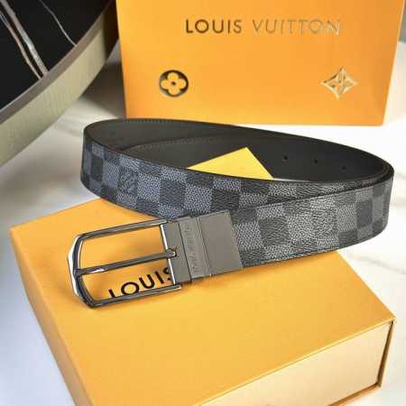 原版包装 L0Uis Vuitt0N 今季新品 驴家男士原單腰帶 寬度35毫米 定制帆布内衬进口头层小牛皮 搭配全新开模针扣 经久耐用 百搭款 - 点击图像关闭