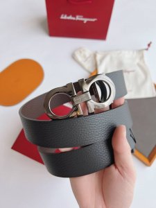 特 Ferragamo.菲拉格慕 全套包装 宽度3.5Cm 高级定制款男士皮带 双面进口牛皮 可双面使用 自行选择搭配 真材实料 很有质感 时尚经典不失