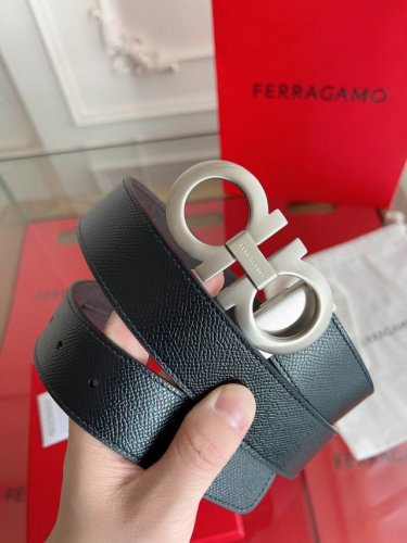 特 Ferragamo.菲拉格慕 全套新款包装 宽度3.5Cm 高级定制款男士皮带 双面进口牛皮 可双面使用 自行选择搭配 真材实料 很有质感 时尚经典不失风范