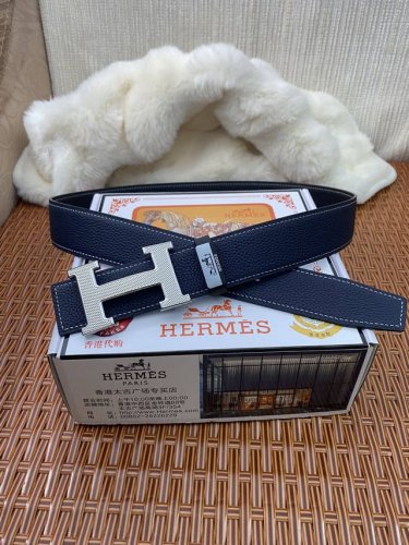 品名：爱马仕.Hermès 原单 材质：原单牛皮腰带 百分百头层牛皮腰带保证真皮，24K纯钢扣，专柜原单品质、做工精细，时尚大牌，送人自用首选包装： 请认准如图