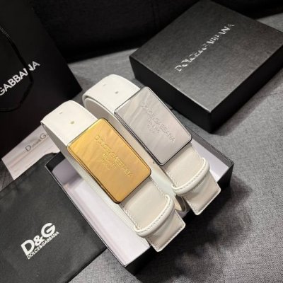 特 Dg 宽4.0Cm Dolce Gabbana 杜嘉班纳 光面小牛皮白色腰带。搭配钌电镀 Dg 交叉造型徽标搭扣