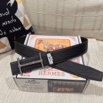 品名：爱马仕.HermèS 原单 材质：原单牛皮腰带 百分百头层牛皮腰带保证真皮，24K纯钢扣，专柜原单品质、做工精细，时尚大牌，送人自用首选 包装： 请认准如