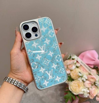 Lv新品手机壳 新工艺鎏金工艺玻璃壳 电镀玻璃磁吸手机壳型号：为了不出现报错型号，请打开本机查看手机设置显示的型号Iphone16Pro Max 6.9 Iph