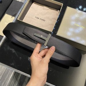 特P180 Tom Ford汤姆福特 全套包装 寬3.8Mm打眼皮带代工廠生產。【汤姆各大官網售】標誌真皮腰帶纹，纯钢扣，雙面进口牛皮！修身效果好，简单大方高品