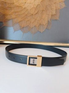 Saint Laurent 圣罗兰女士腰带皮带 原厂精密电渡方形五金，意大利原厂皮，宽3.0Cm，代购级。