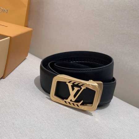 Louis Vuitton、独家Lv腰带 自动扣系列 钢五金 精致手工绘边 柔软舒适 宽3.5Cm。 - 点击图像关闭