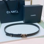 特 C Hanel 24S Cc 树脂 与 链节Logo字母搭扣 黄铜金属小羊皮菱格腰带 手感柔软 细腻 2.0Cm