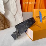 特 Louis Vuitton驴牌 ：原单品质，新款印花面配原版十字纹皮，搭配原单精品扣，精工制作，细节看图，实物拍摄，高端奢华，宽度4.0Cm