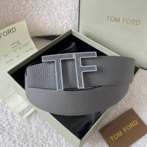 Tom Ford 汤姆福特。新品高端双面小牛皮，简约商务男士腰带，4.0Cm宽，双面使用，配原版包装
