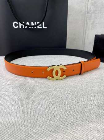 特 宽度3.0Cm Chanel 香奈儿 女士腰带皮带新款柔软的进口小牛皮金 银压砂面金属钢扣。 - 点击图像关闭