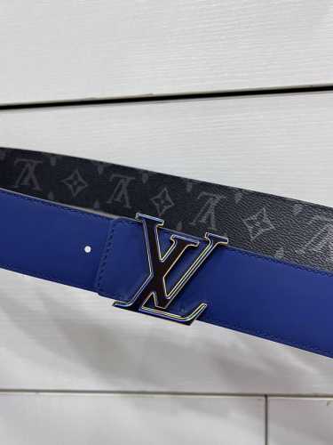 Lv.路易威登 全套包装 宽度 40Mm宽度 正品一体铸造五金钢扣 原厂皮料 双面原厂定制进口面料 可送礼自用不错选择