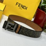Fendi 芬迪 专柜同款 宽4.0Cm 双环正反用腰带 Ff按钉搭扣 土黄Cuoio Romano皮革材质 反面面料带有烟草黄和黑色Ff图案 四方金属饰面 时