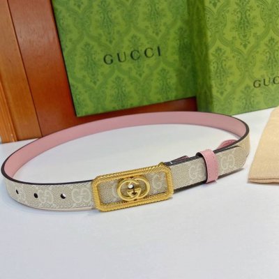 Gucci 古奇官网新款，双面原厂小牛皮搭配互扣式双g精品纯铜五金腰带，专柜规格 2.0Cm
