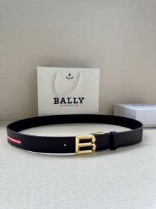 特 P200 Bally 巴利皮带 专柜同款 这款 Copper 34Mm 配镌刻 Bally 标识的 搭扣 彰显 Bally 运动风情；一款全面体现典雅品位的
