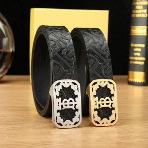 特P190 巴宝莉秘原单高端品质专柜官网同步支持Nfc感应宽度3.5精美自动钢扣头意大利进口头层小牛皮原版花纹纹理消晰真实感超强打造全新的视觉3D郊果高档客户入
