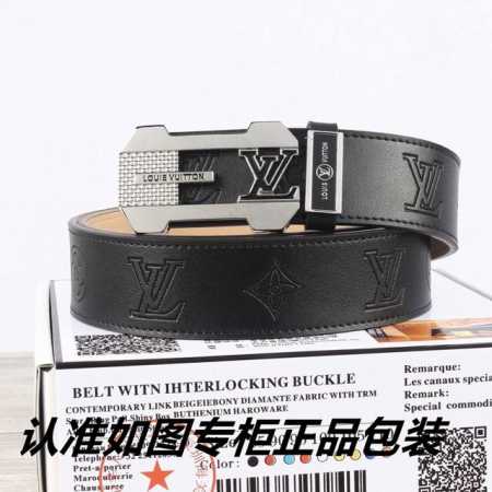 品牌：Lv.路易威登原单 型号：原单！请认准如图专柜包装 等级：意大利进口百分百头层牛皮，Lv.路易威登，水波纹系列，世界著名奢侈品品牌。进口头层牛皮，国外专柜 - 点击图像关闭