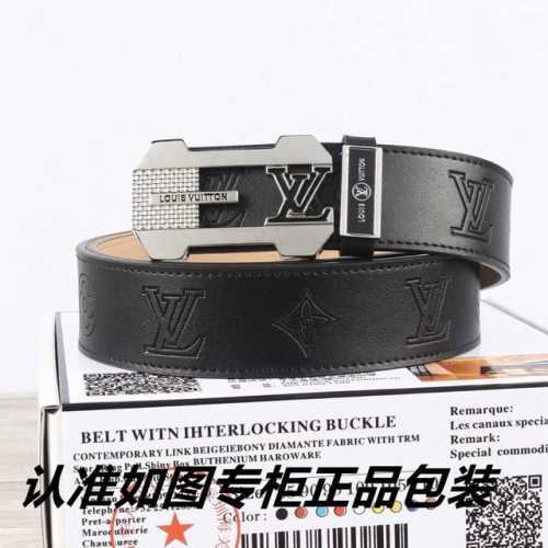 品牌：Lv.路易威登原单 型号：原单！请认准如图专柜包装 等级：意大利进口百分百头层牛皮，Lv.路易威登，水波纹系列，世界著名奢侈品品牌。进口头层牛皮，国外专柜