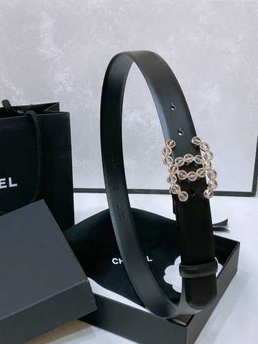 Chanel 24C 树脂水晶 Logo搭扣 黄铜金属 进口胎牛皮平纹带身 饰有Cc小Logo手感柔软 细腻 3.0Cm