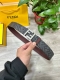 fendi 芬迪 专柜同款 宽4.0Cm 双环正反用腰带 Ff按钉搭扣 黑色Cuoio Romano皮革材质 反面面料带有烟草黄和黑色Ff图案 四方金属饰面 时