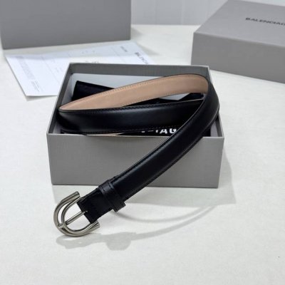 巴黎世家、搭扣腰带，做旧五金，复古风格，小众不撞款2.5Cm