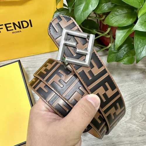 图片包装+10 Fendl 芬迪 专柜同款 宽40Mm 标志造型宽皮带。钉扣式带扣。棕色小牛皮制成。印有浮雕手绘黑色与棕色 Ff 图案。镀金表面金属制品，品质保