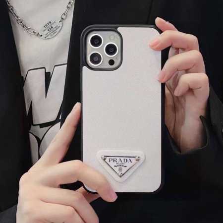 新款上架 普拉达 Prada官网同款全包手机壳，精准孔位 Iphone16系列更新 型号：为了不出现报错型号，请打开本机查看手机设置显示的型号 Iphone16 - 点击图像关闭