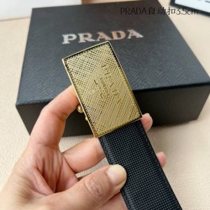 特 品牌：Pr Ada新款进口小牛皮，手感细腻柔软。搭配纯钢自动精品钢扣，宽度：3.5Cm