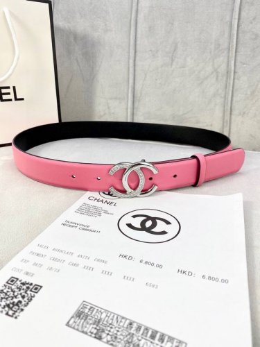 特 宽度3.0cm Chanel 香奈儿 经典款平纹 两面原版牛皮金 银 色镶钻钢扣。