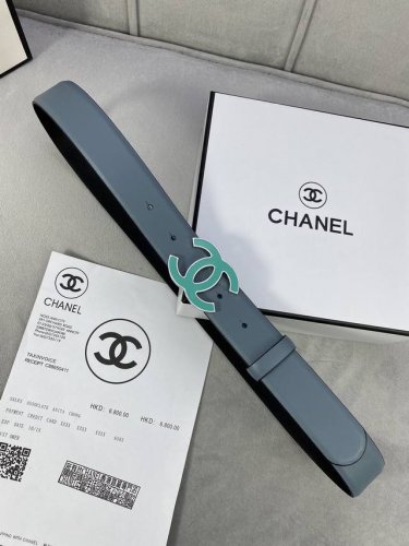 宽度3.0Cm Chanel 香奈儿 进口柔软小牛皮搭配金 银色金属磨胶钢扣。