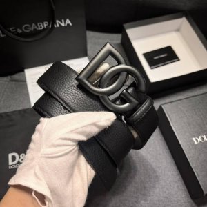 Dg 宽4.0Cm Dolce&Gabbana 新款 进口荔枝纹牛皮 Lux 鞍皮腰带，雅致配饰，搭配双电镀标牌