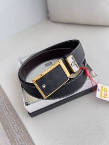 品名：万宝龙.Montblanc原单 腰带 皮带 型号：挂扣，新款原版经典精品挂扣，实物拍摄，原版头层牛皮 材料：百分百头层牛皮，保证真皮。双面可用专柜同等质量