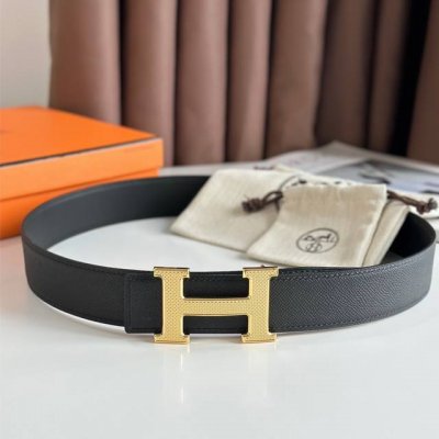 特 Hermes-爱马仕 原单品质腰带手工品质进口精选优质皮，搭配精钢金属挂扣 经典平头款式 双面可用 进口Togo皮带身 宽度：3.8Cm 工艺细节处理到位，