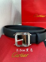 特 卡地亚针扣式皮带，Cartier标志。黑色与棕色牛皮双面皮带，浮雕“Cartier”标志。尺寸：宽35毫米 可调节