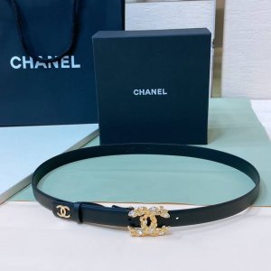 特P200 Chanel 23C 进口胎牛皮 软硬适中的小牛皮 cc Logo黄铜搭扣 一年四季最不可缺少的搭配神器 穿裙子西装搭它简直不要太高级 2.0Cm精