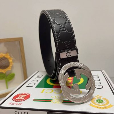 品名：古奇.Gu...Ci 原单 材质：原单牛皮腰带 专柜原单品质、做工精细，时尚大牌，送人自用首选 包装： 请认准如图专柜包装赠送打孔器手提袋专柜礼盒宽度3.