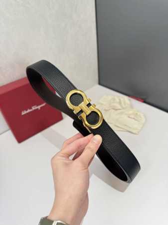 菲拉～格慕 Salvatore 、Ferragamo 是一家意大利奢侈品牌，以其高品质的皮革制品、鞋履和配饰而闻名。菲拉格慕的腰带是其经典产品之一，通常采用优质 - 点击图像关闭