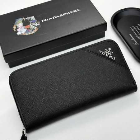 Prada M01颜色 黑 边角散字唛银 尺寸 19*10.5*3.5Prada专柜最新款火爆登场！采用进口小牛皮，做工精致，媲美专柜！ - 点击图像关闭