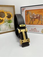 品名：爱马仕.Hermès 原单 材质：原单牛皮腰带 百分百头层牛皮腰带保证真皮，24K纯钢扣，专柜原单品质、做工精细，时尚大牌，送人自用首选 包装： 请认准如