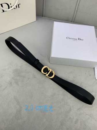宽度2.0Cm Dior迪奧爆款平面無線帶身Saddle进口小牛皮带身 金属“Cd”标志 採用進口雙面頭層牛皮 - 点击图像关闭