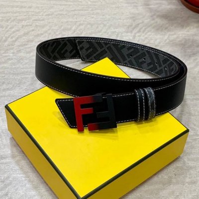 Fendi芬迪专柜同款 宽4.0Cm 双环正反用腰带 Ff按钉搭扣 黑色Cuoio Romano皮革材质 反面面料带有烟草黄和黑色Ff图案 四方满钻金属饰面 时