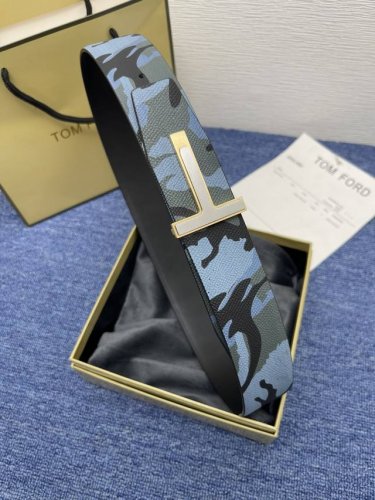 特 Tom Ford 汤姆福特。新品双面进口小牛皮，简约商务男士腰带，4.0Cm宽