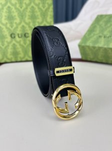高端品质，实物拍摄 批￥ 配全套图中包装 品牌：Gucci 扣头材质：100%双色纯铜扣 带身材质正面：38Mm宽度原版专用印花革料配头层牛皮腰带专柜正品同售，
