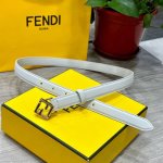 Fendl 芬迪 女士腰带 宽20Mm，原单进口小牛皮，搭配原单钌钯电镀F扣，手感.油边近乎完美，原产皮料定制，质感无可挑剔，出众的细节，高清实拍，货真价实，品